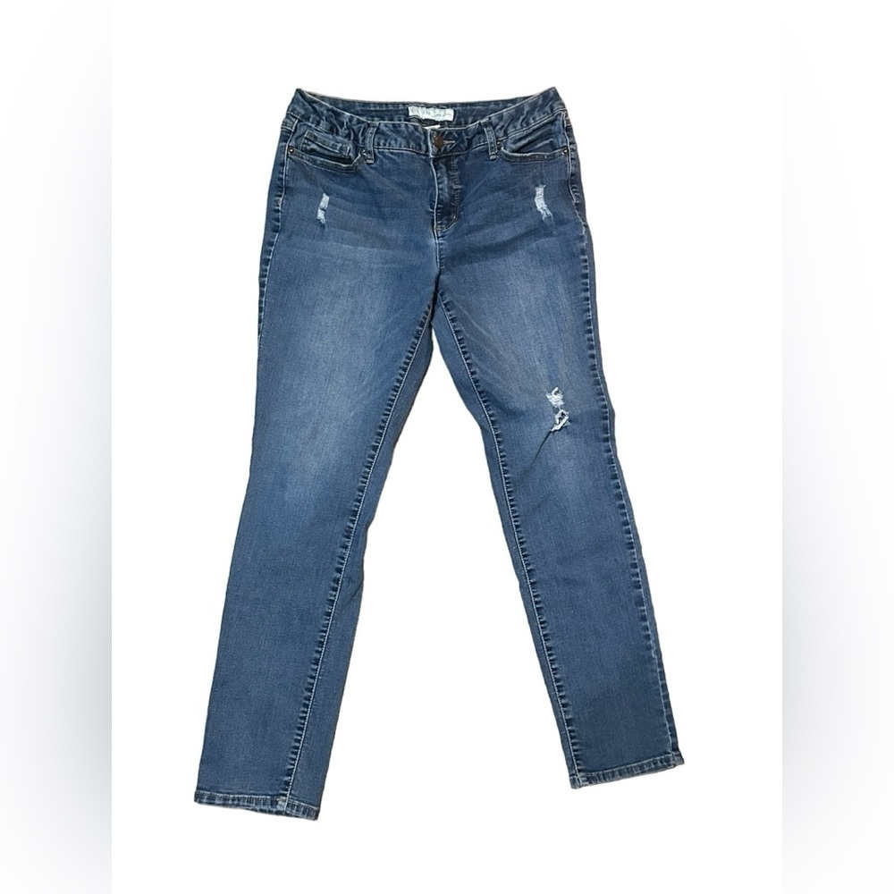 EST 1946 blue jeans with distressing women’s size 10